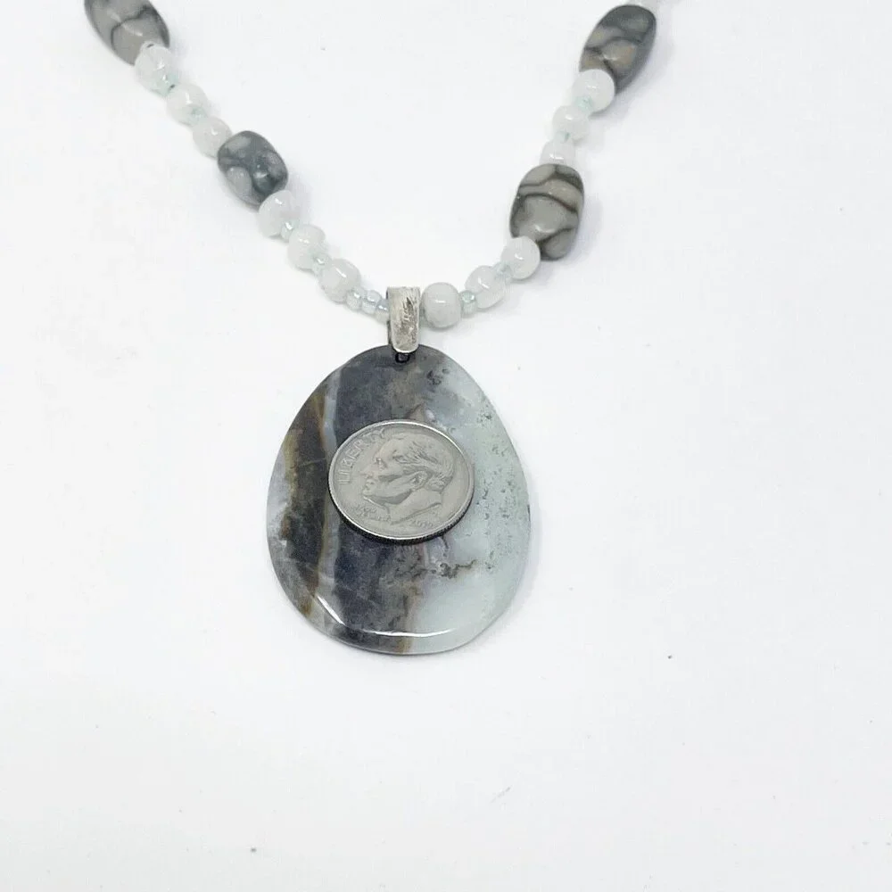 Artisan 925 Sterling Silver Banded Agate Stone Pendant Statement Necklace